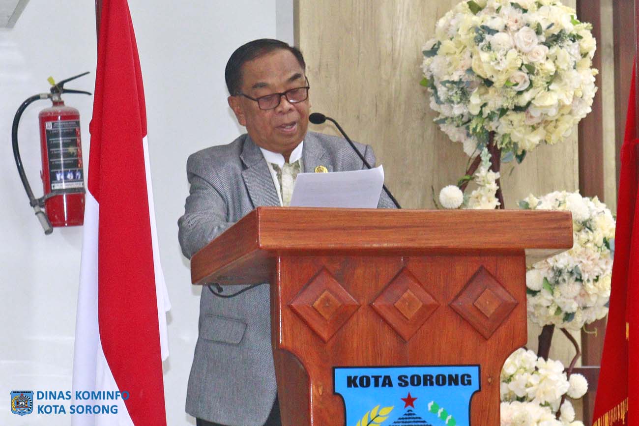 Sekretaris Fraksi Demokrat DPRK Sorong, Drs. Kumisi Abbas, M.S